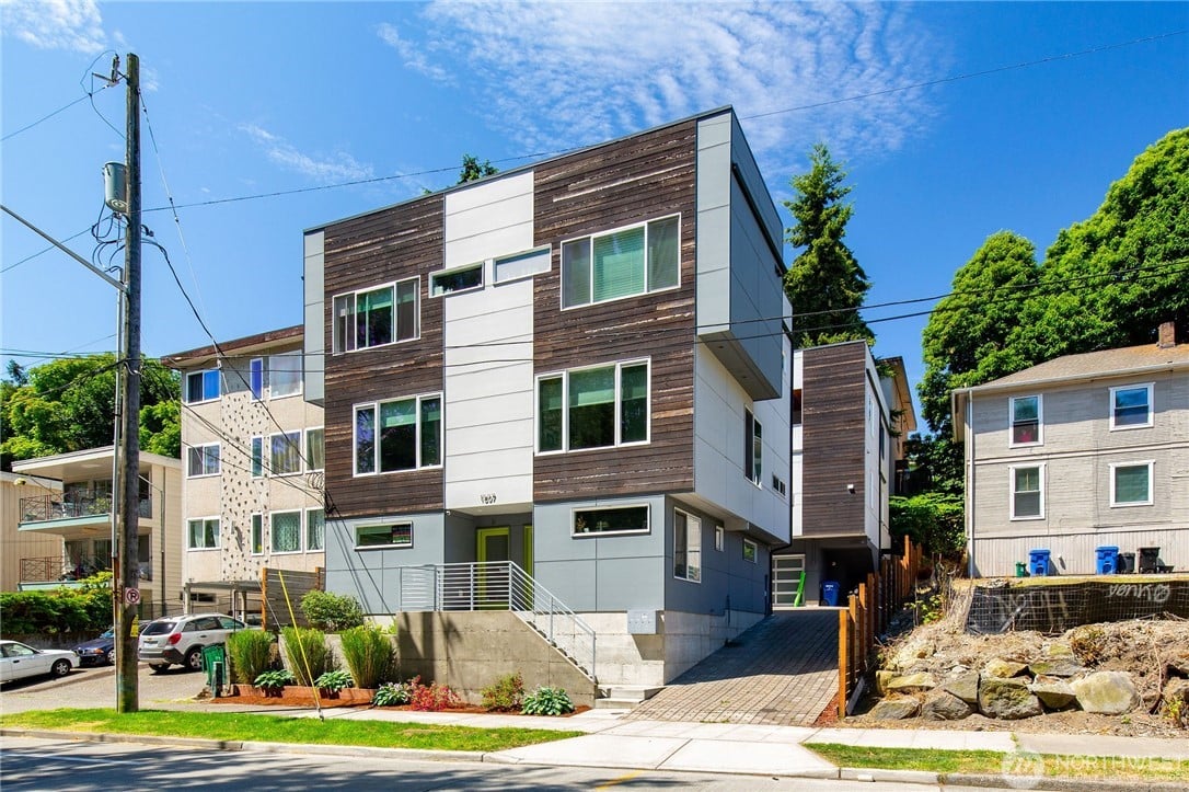 1505 15th Avenue S #B