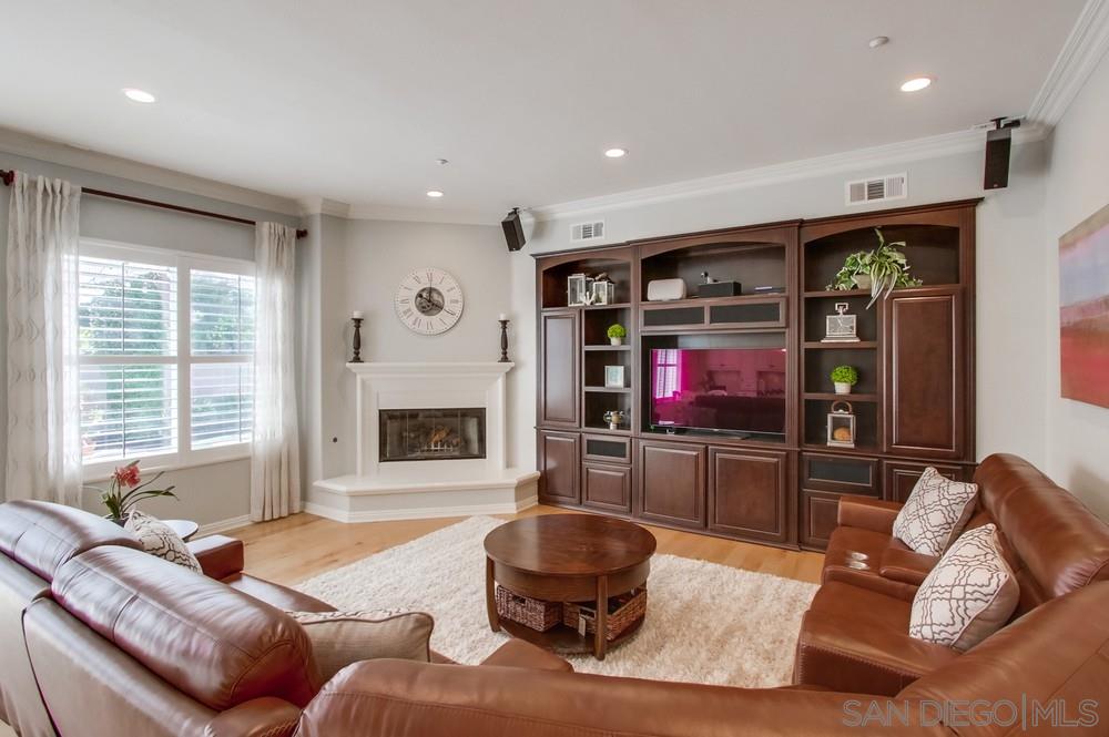 15163 Palomino Valley Pl