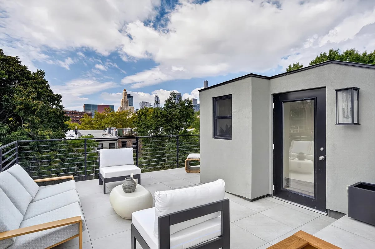 428 Vanderbilt Ave 