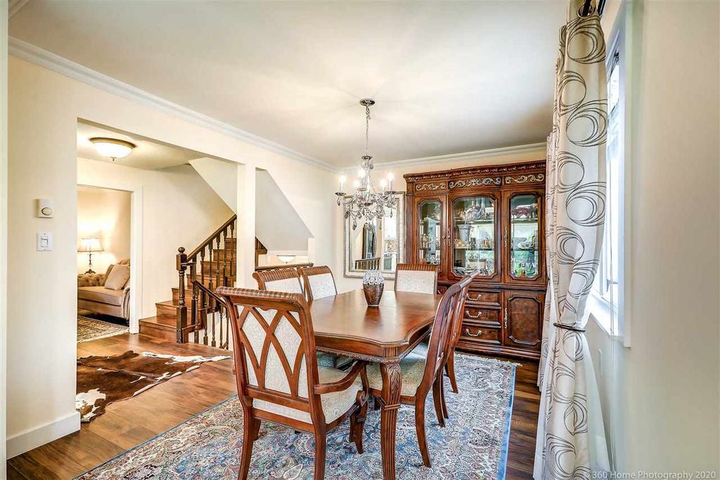 230 W 16th St, #4