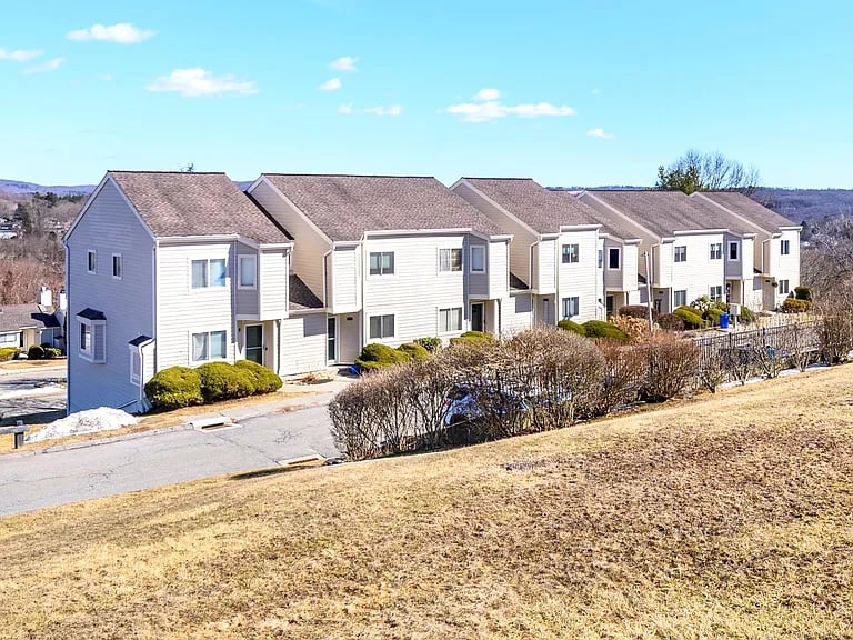 407 Eagles Ridge Road