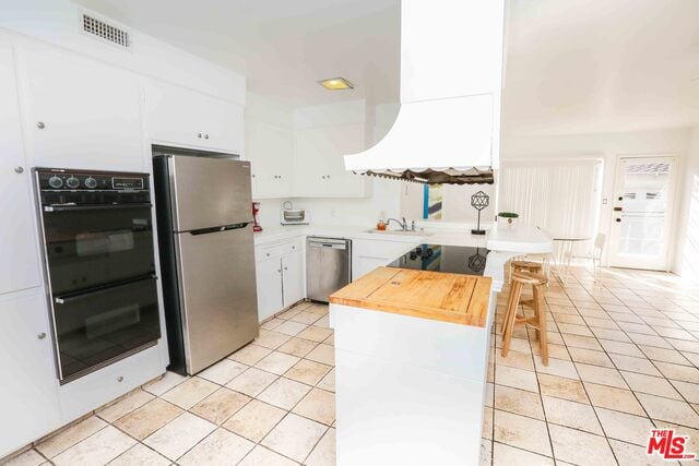 4145 Kraft Ave