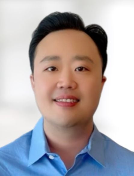 Yong Lee