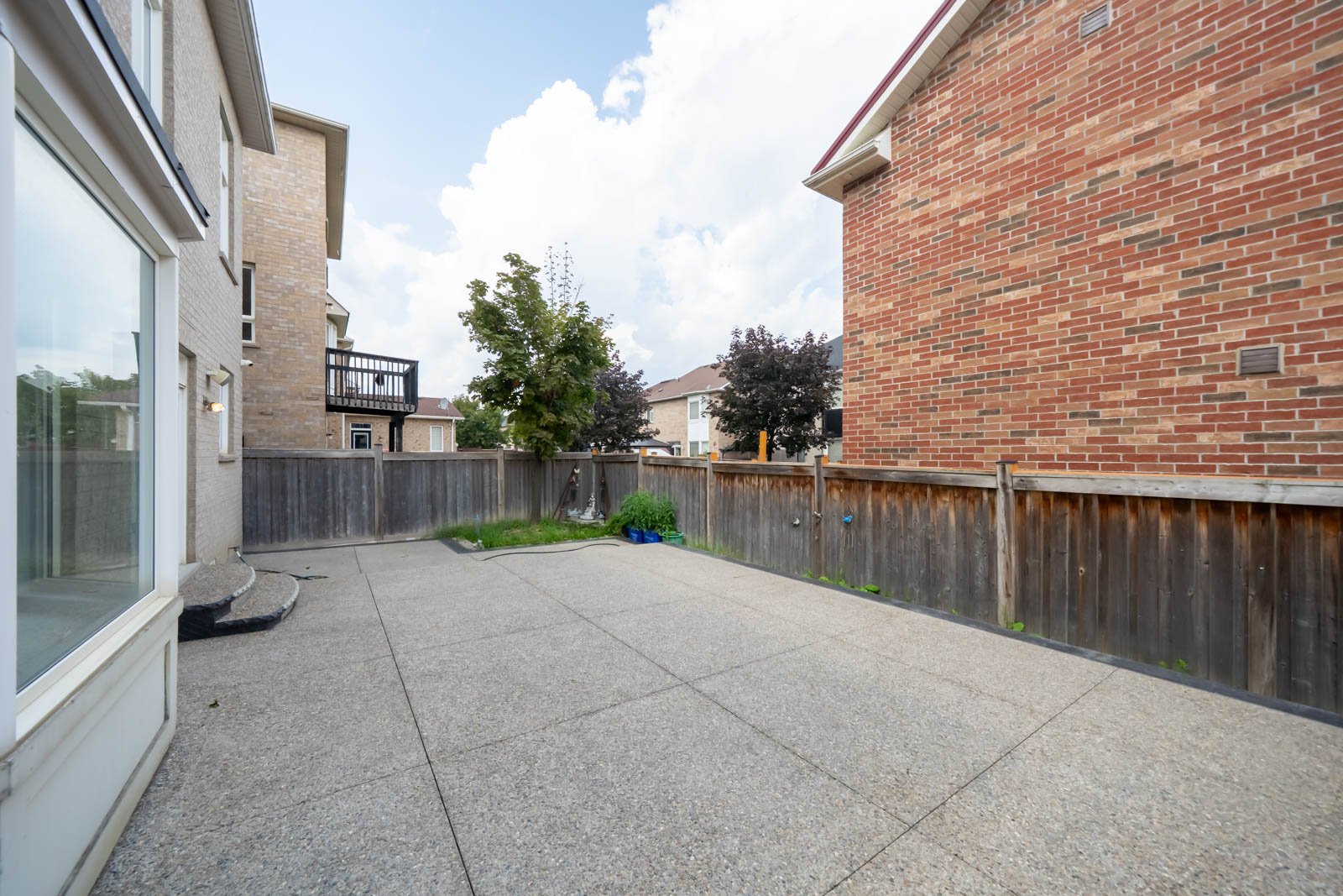 3 Shortreed Grove 