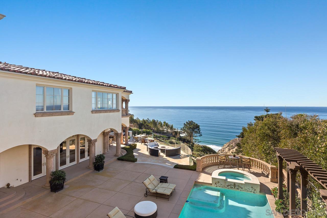 9860 La Jolla Farms Rd