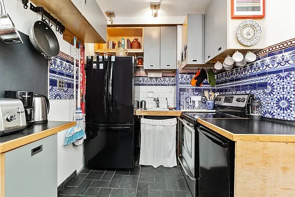 139 Norfolk Street #4AB