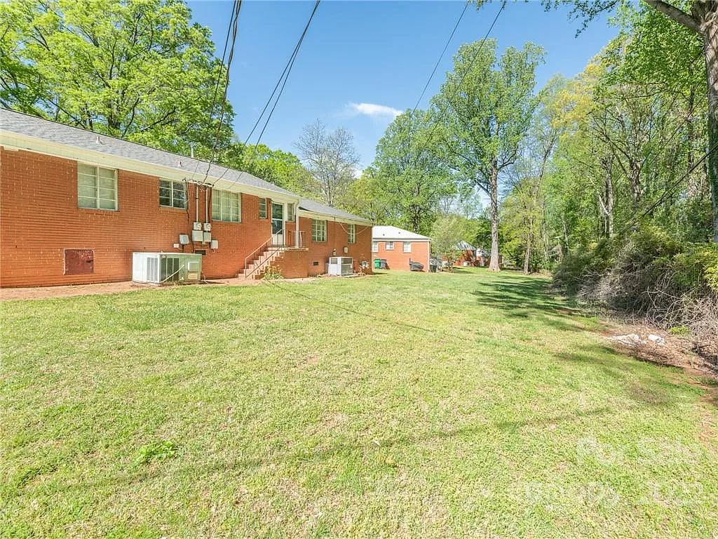 3122 Marlborough Rd