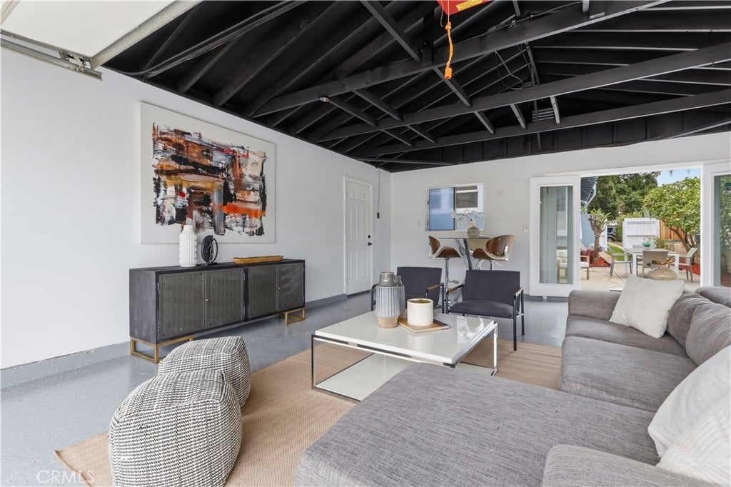 349 N Glendora Ave, Glendora