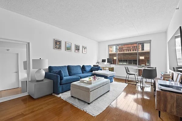555 West 23rd Street #N4J