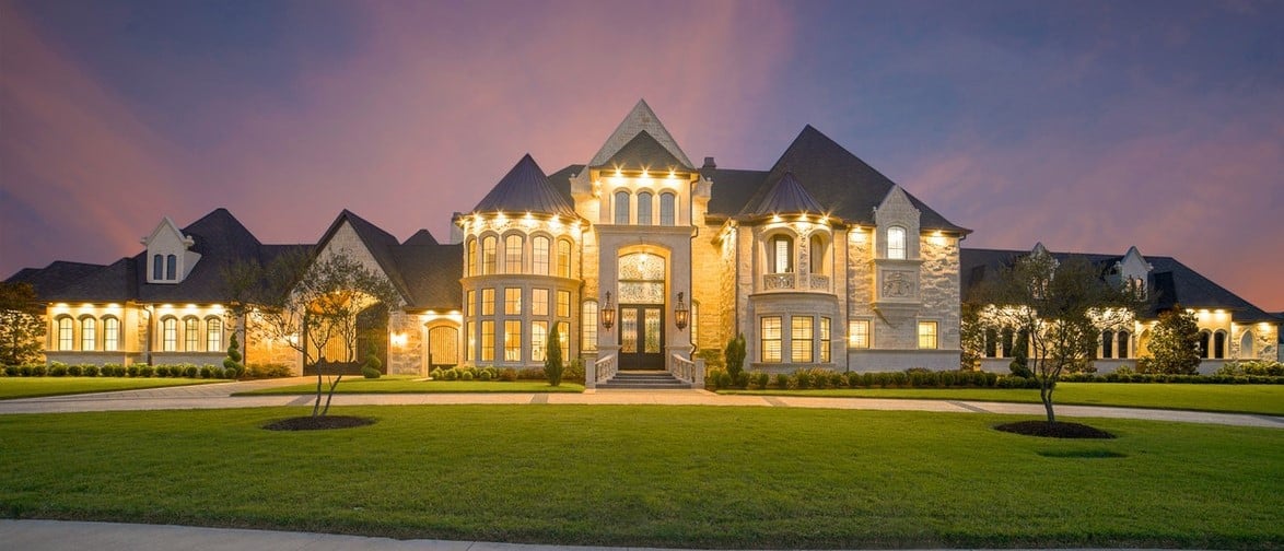 Schedule a Private Tour of Luxury Atlanta Homes