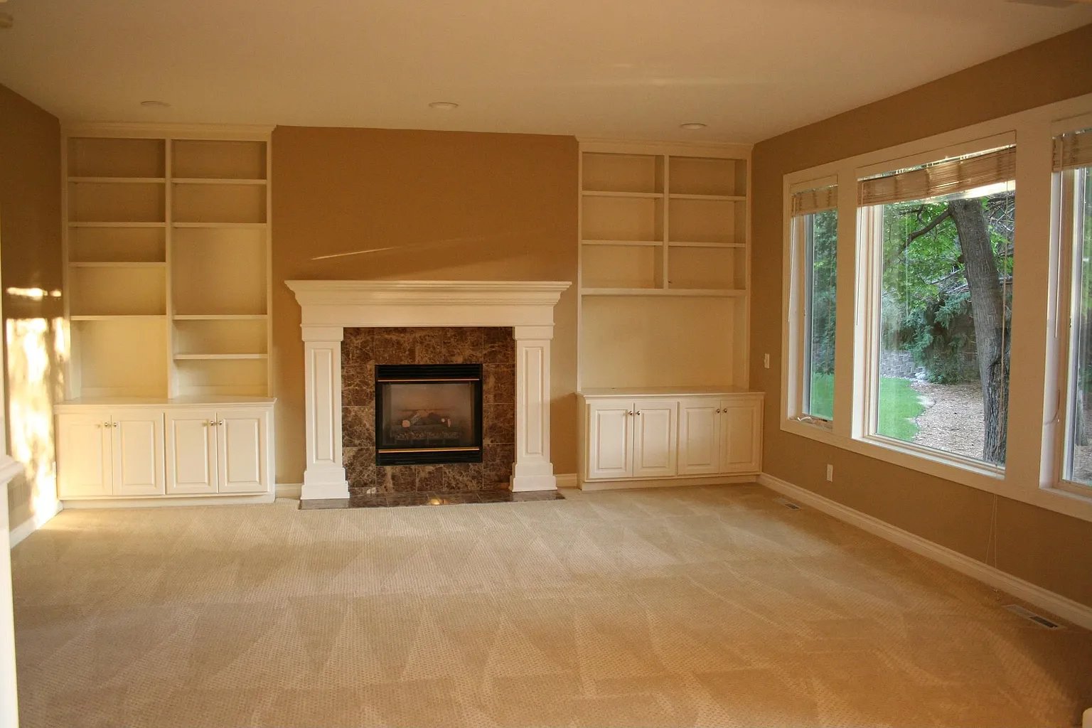 1562 Corral Ln