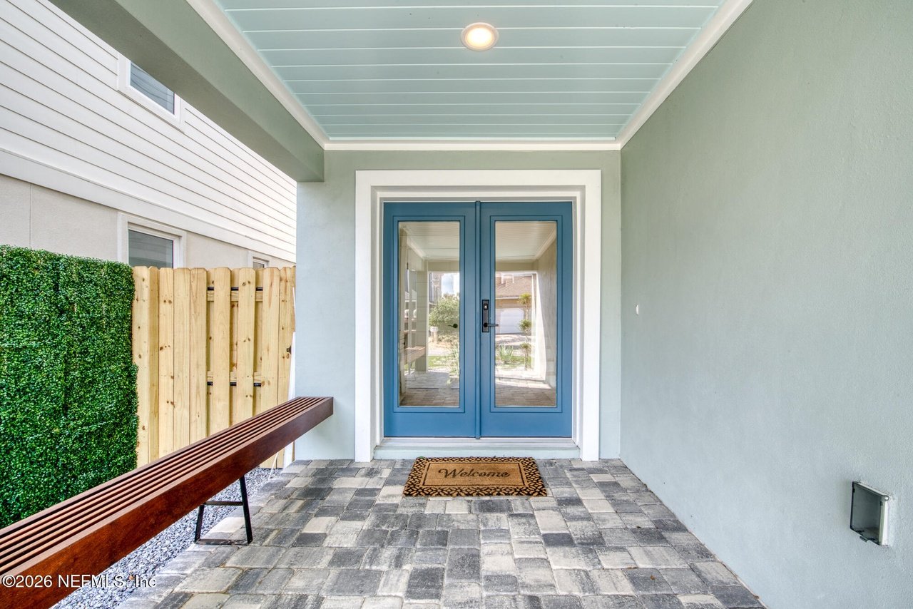 1812 Ocean Dr S