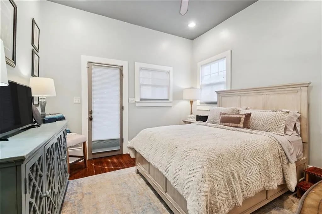 1227 Annunciation St