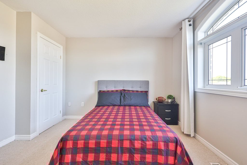 248 1/2 Millen Rd