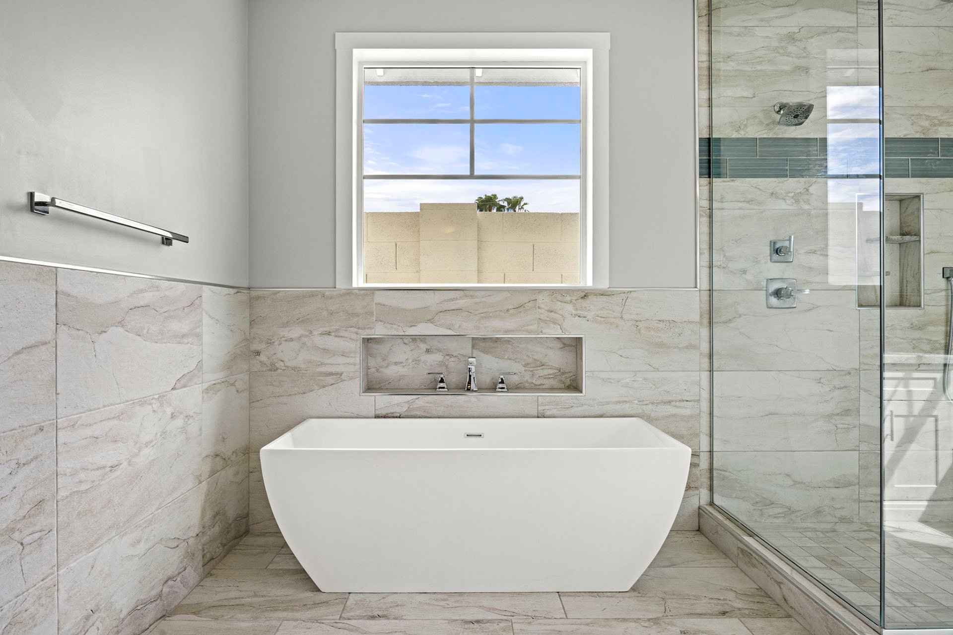 3412 N KACHINA Lane