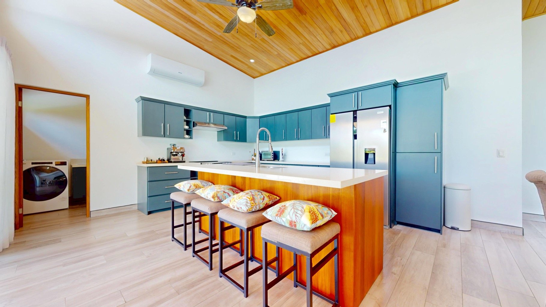 Modern 3-Bedroom Home with Pool in Gated Community, Ojochal, Costa Rica