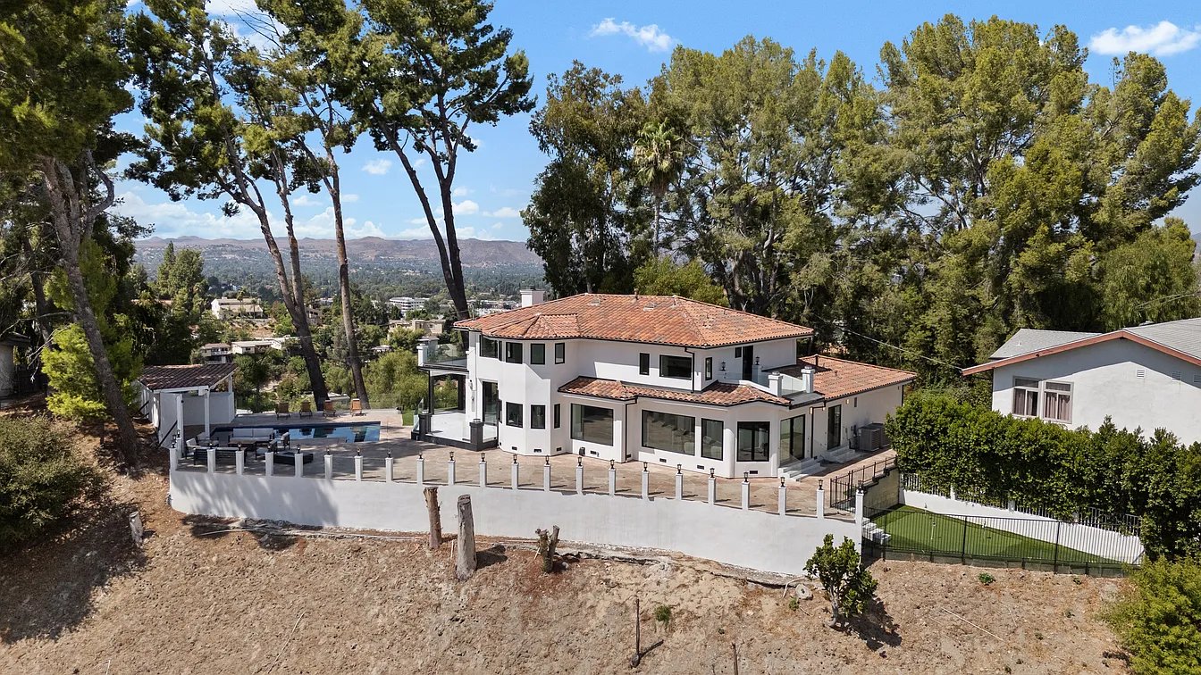 5252 Darro Road