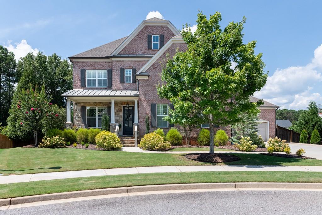 4020 Manor Oak Circle