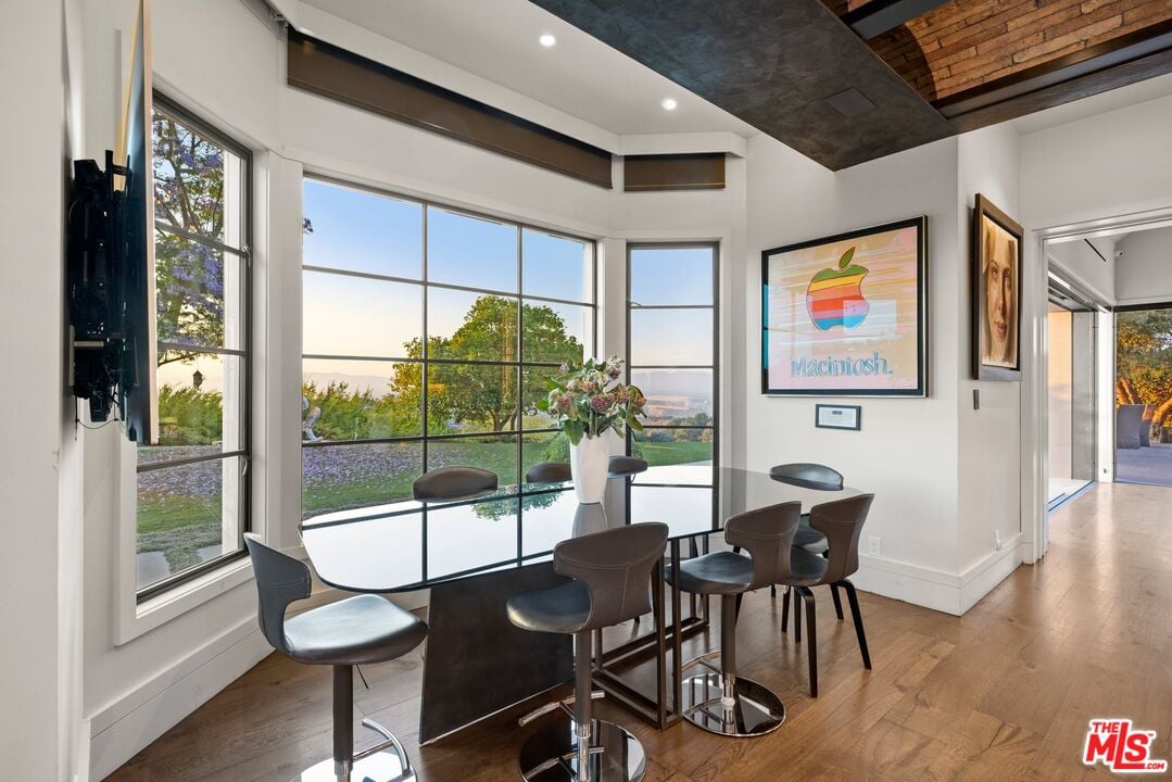 Stone Ridge Ln, 90077