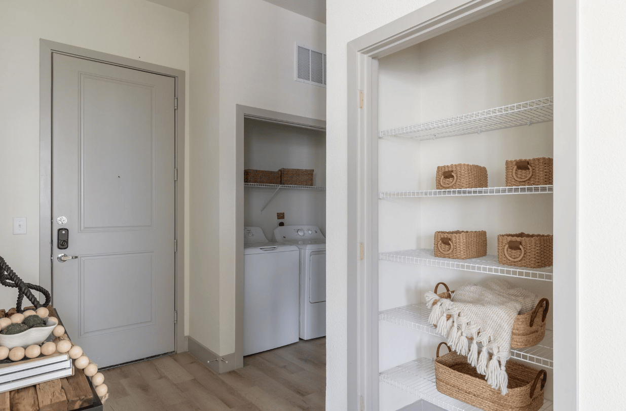 Receive 12 Weeks FREE When You Move-In By 11/30!