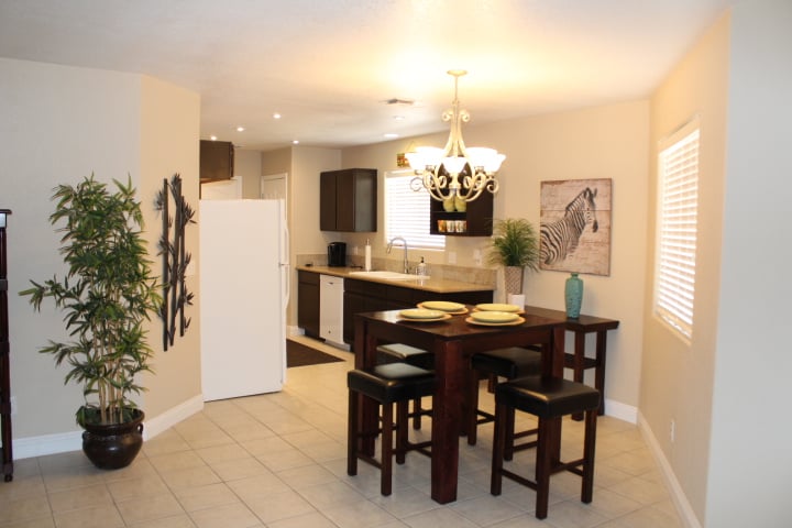 2910 Simitan Dr. 