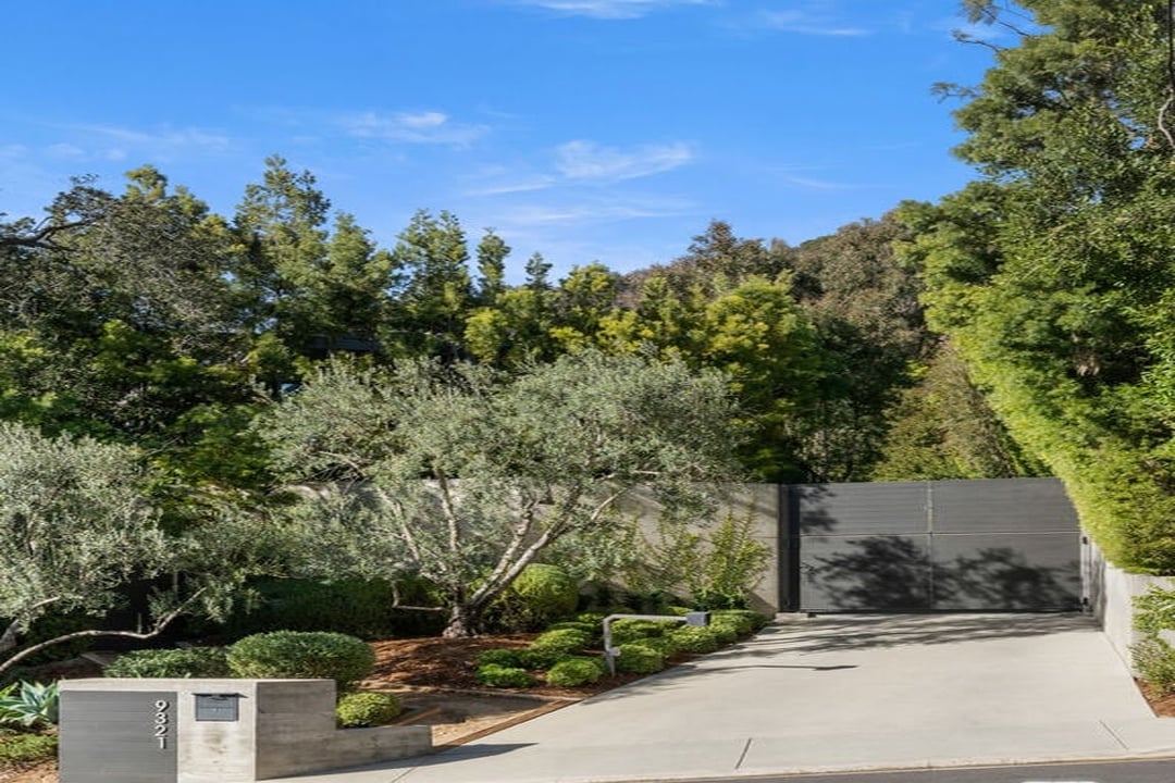 Crown Grove