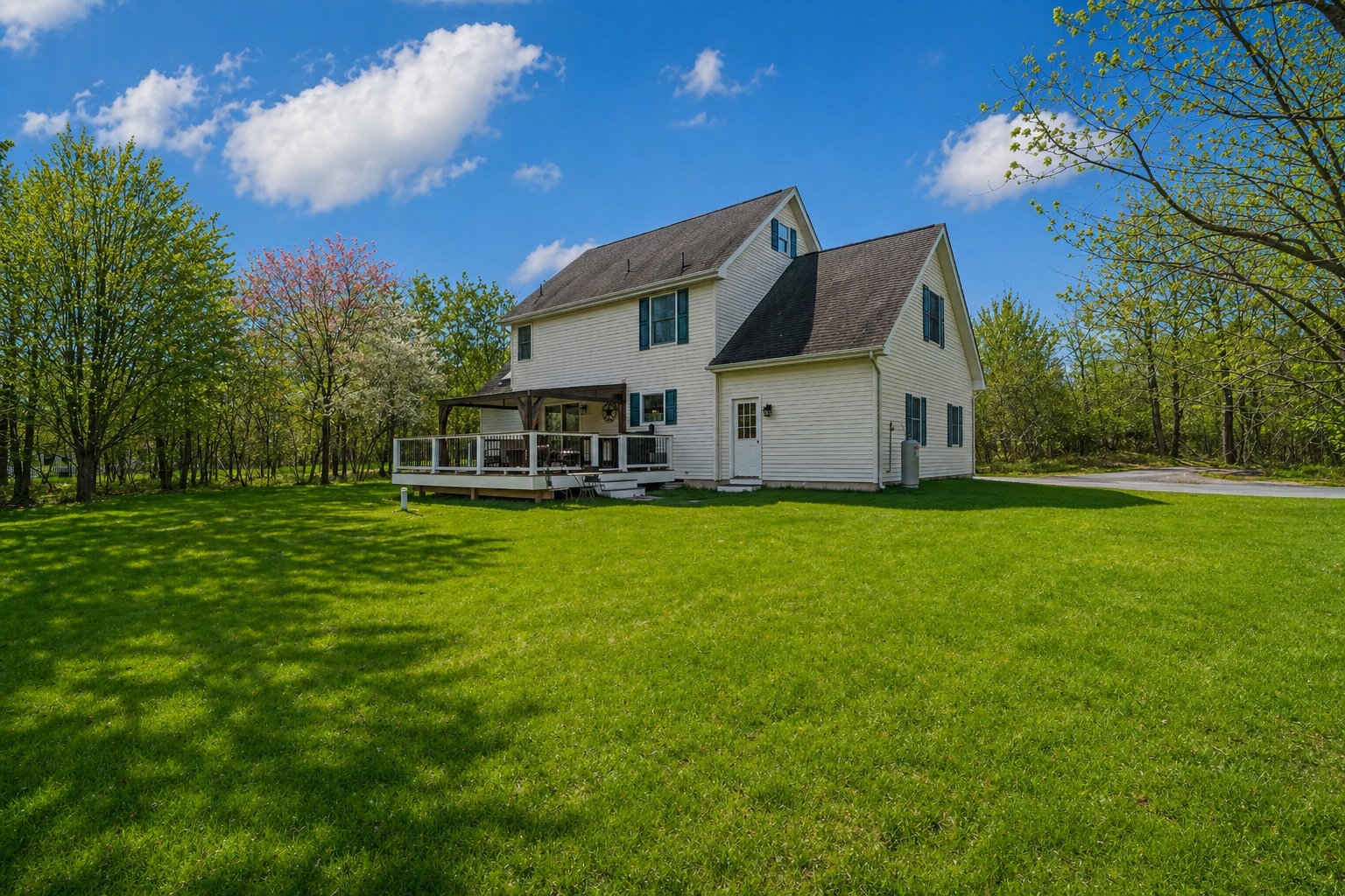 1244 Quiet Hills Lane