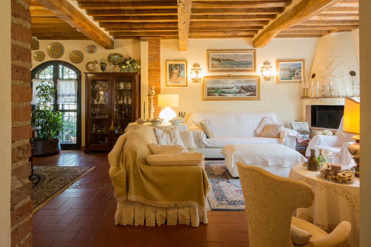 VILLA TOSCANA