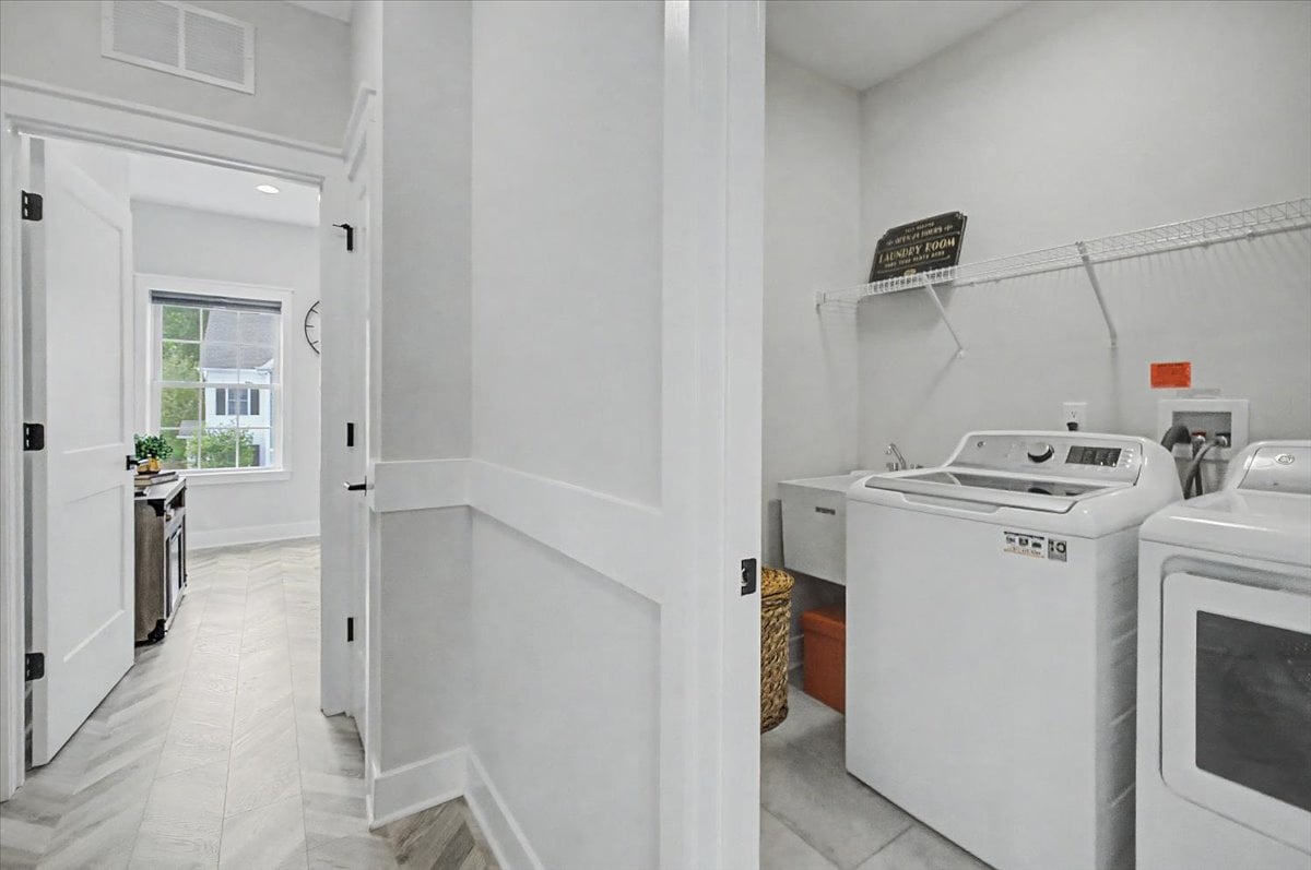 17 Aspen Dr