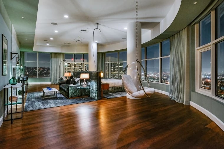 Matthew Perry is selling his $35 million 'mansion in the sky' penthouse