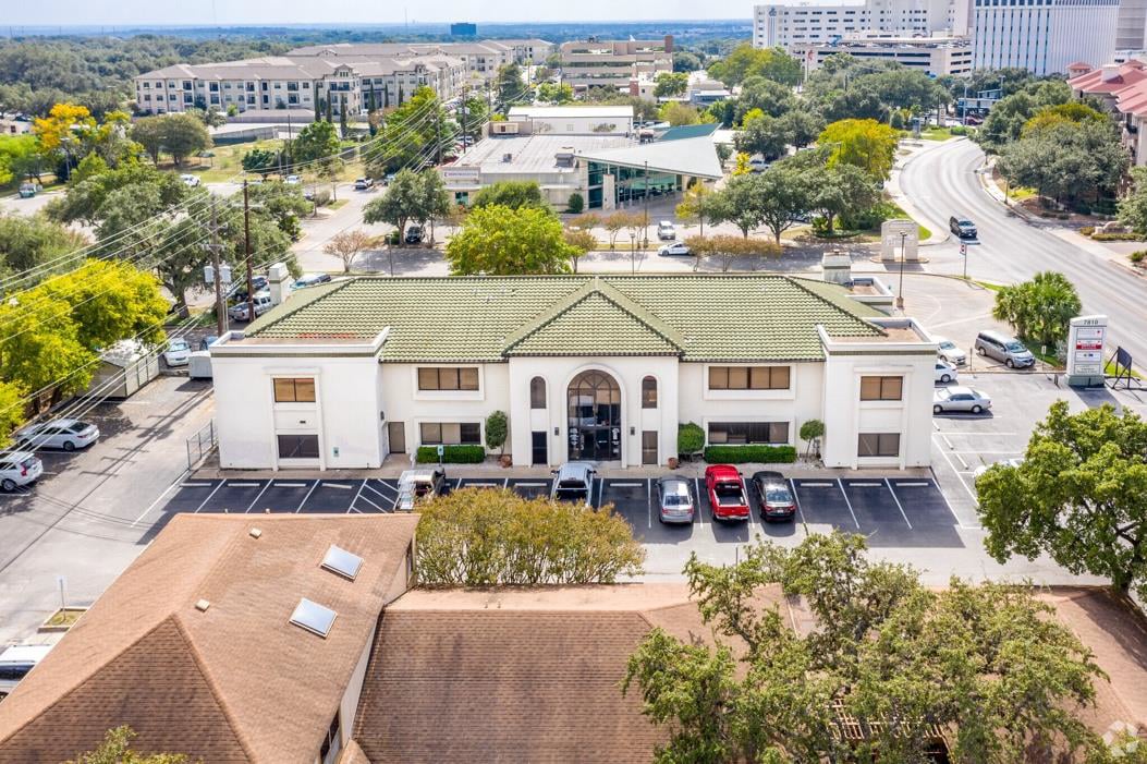 7810 Louis Pasteur Dr