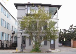 38 King Street B