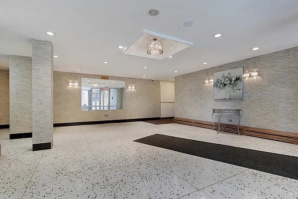 1130 Stadium Ave #2D