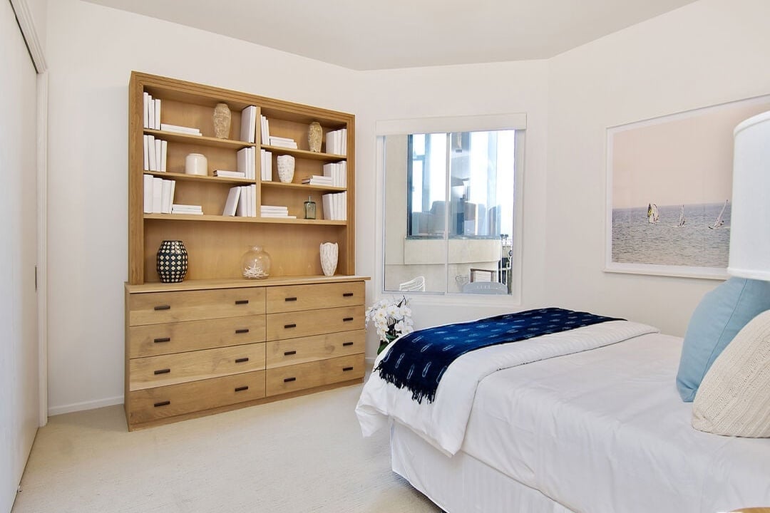 Solis Crest, Broad Beach Rd, 90265