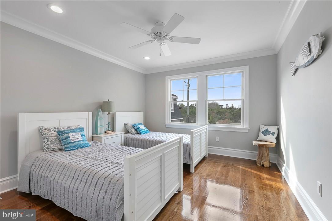 25 Long Beach Blvd, #A