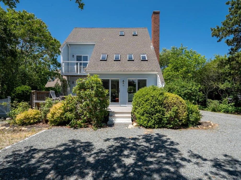 62 Schoolhouse Rd