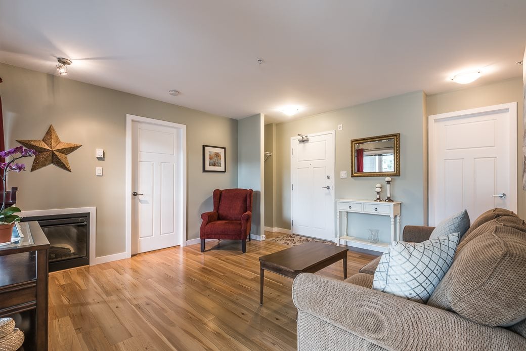 1212 Main St, #306