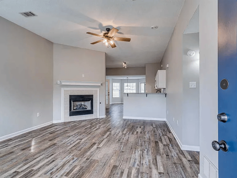 165 Pine Wood Dr