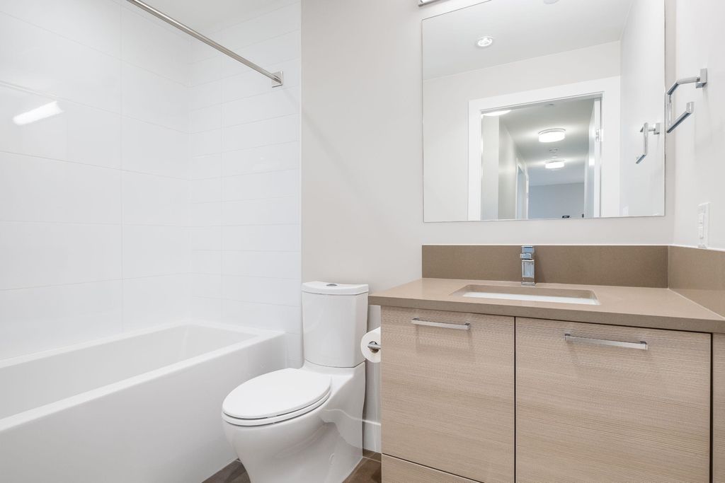 3451 Sawmill Cres, #617