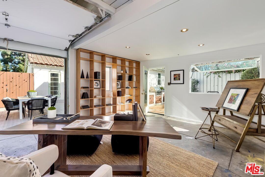 4164 EDENHURST AVE