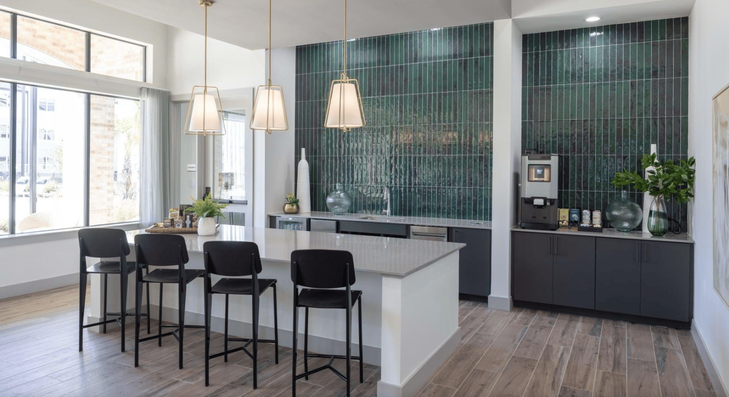 Enjoy up to 2 MONTHS BASE RENT FREE + a $1,250 gift card!