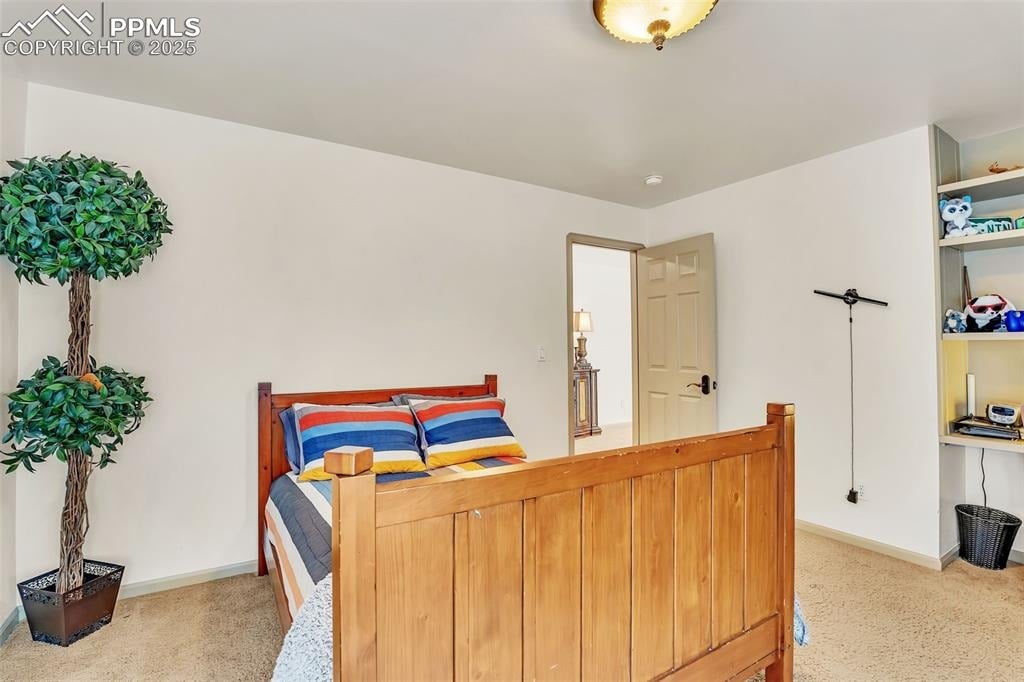 583 Silver Oak Grove