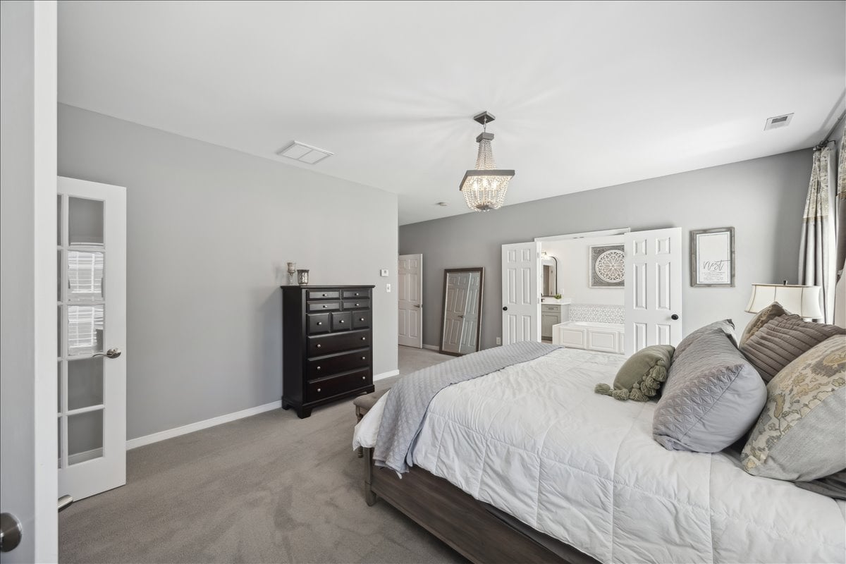 4513 Lake Summer Mews