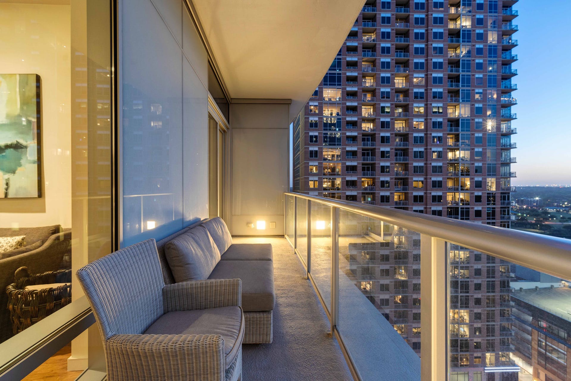 200 Congress Avenue #19AC