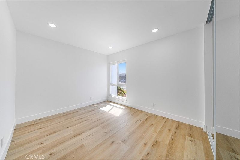 1232 Athens Ave