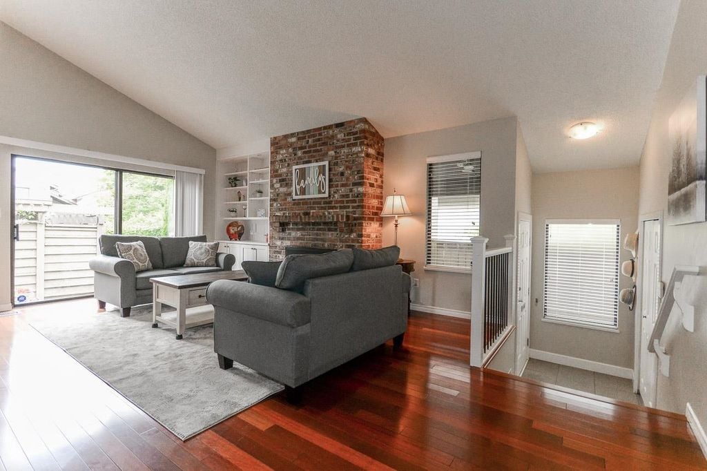 11291 Seventh Ave, #28