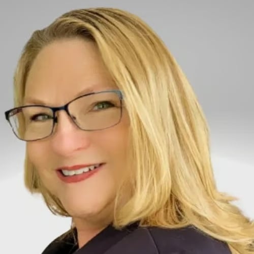 Kathy M. Henley Oak Ridge, TN Real Estate Agent Headshot