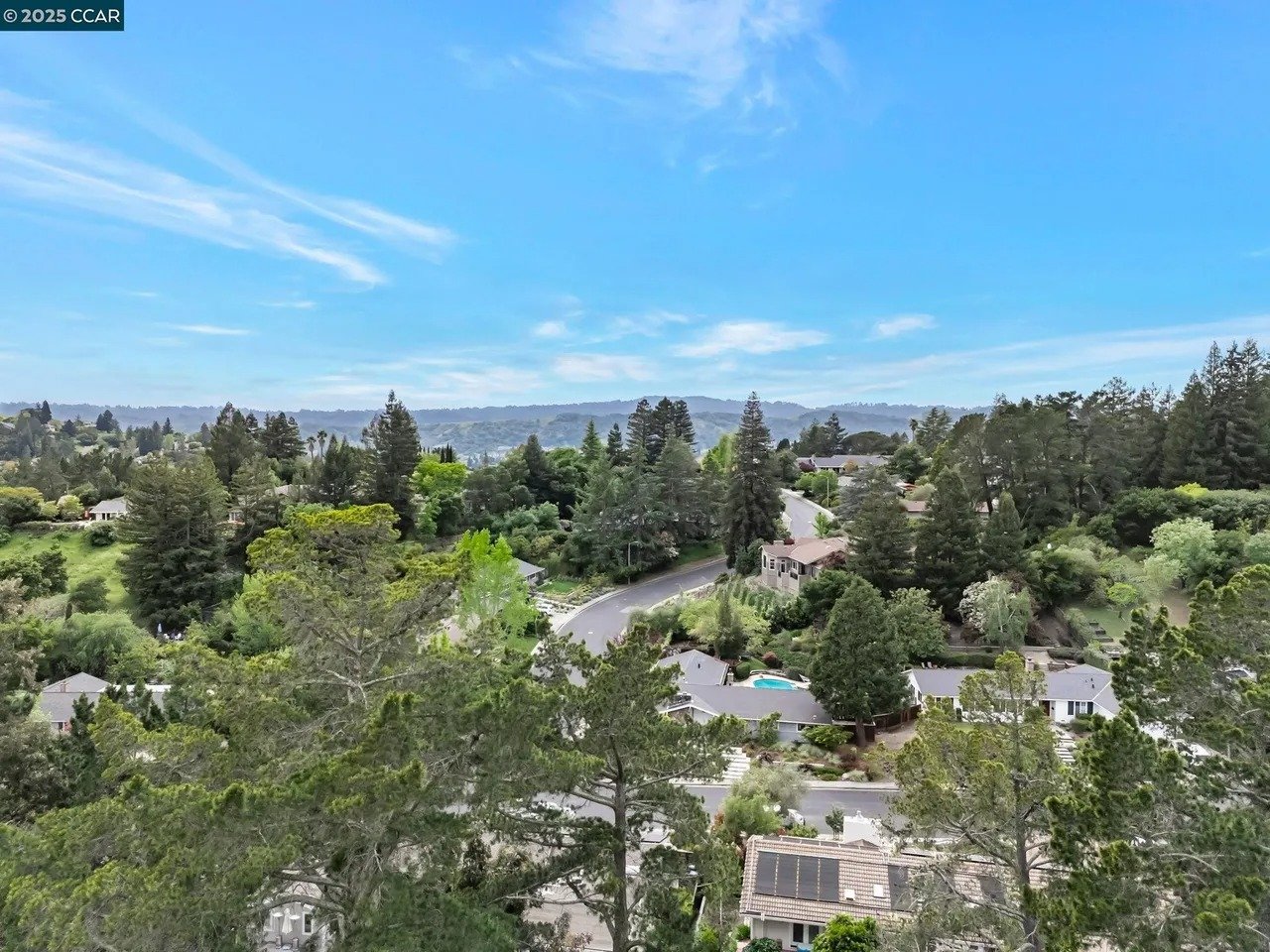 372 Birchwood Dr
