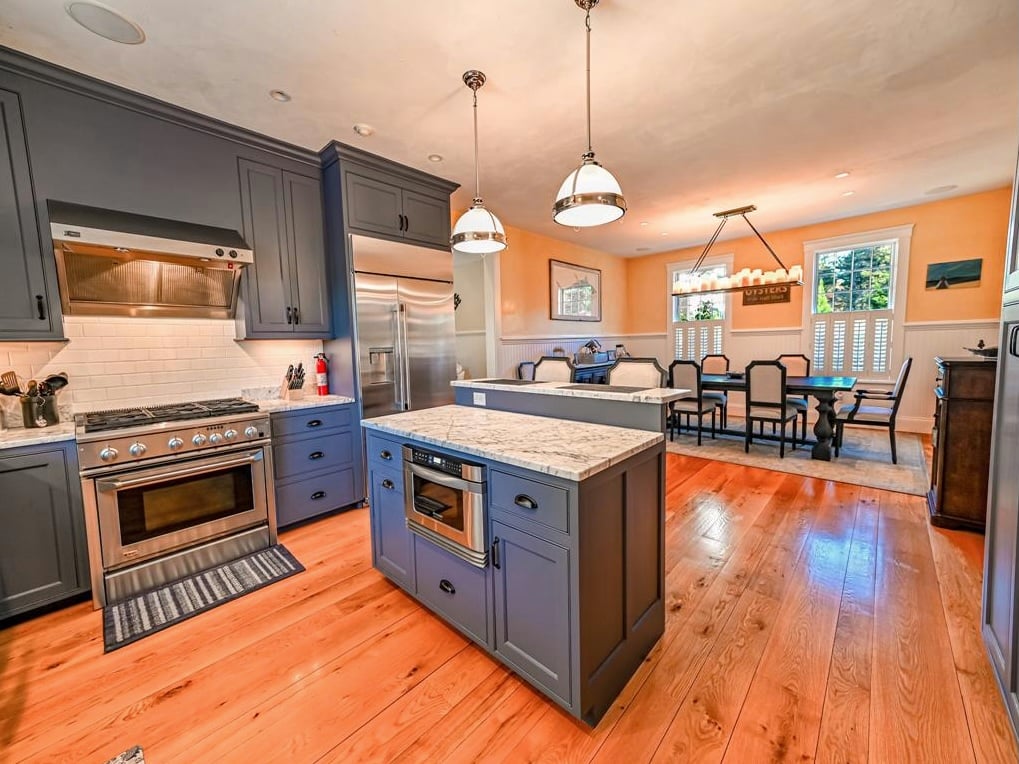 202 Katama Rd