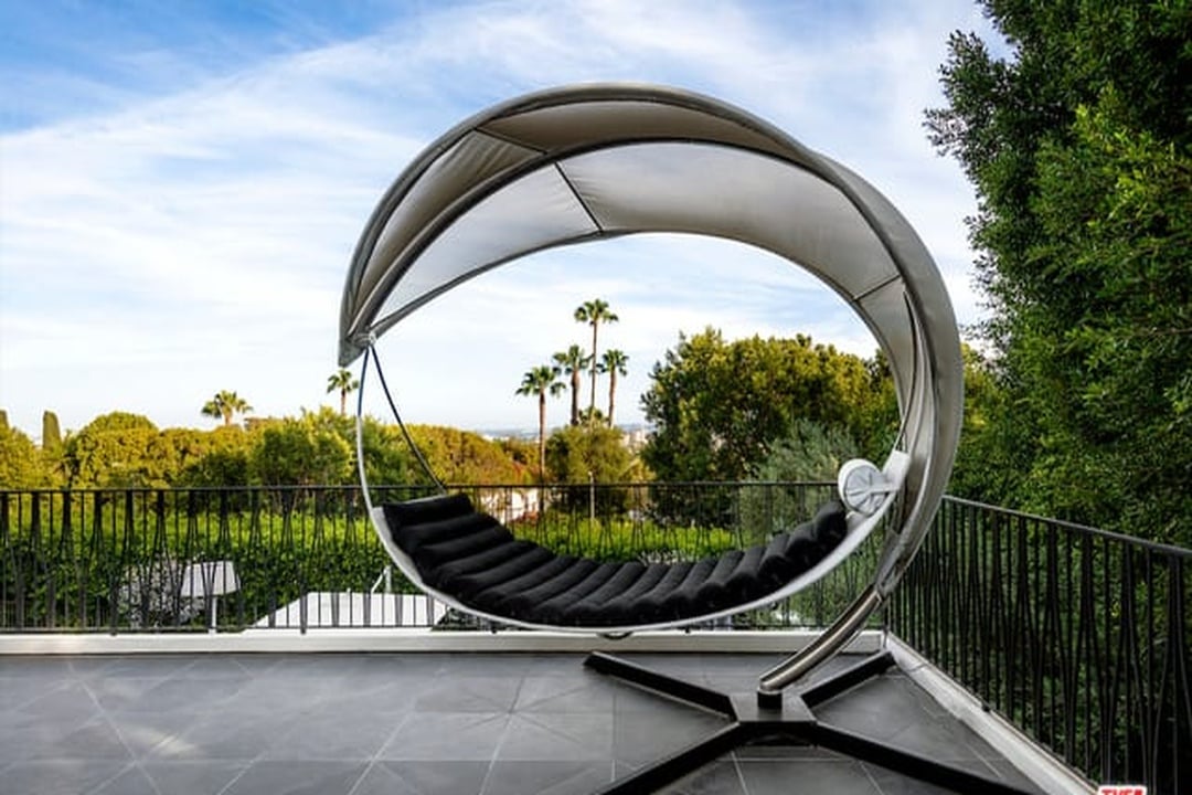 Eminence Azure